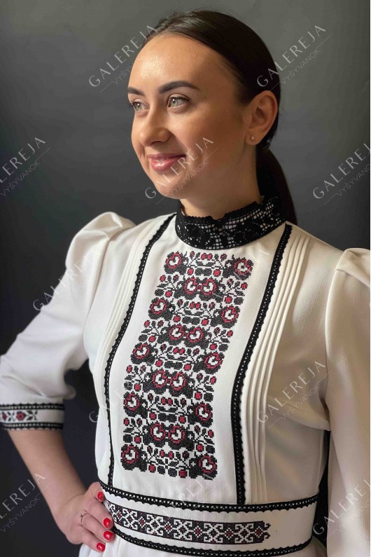 Dress embroidered "Borshchivske"