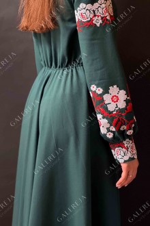 Dress embroidered "Prague Flowers"