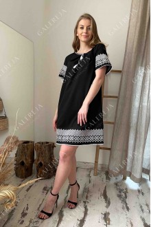 Embroidered dress "Elegant"