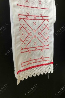 Embroidered towel2