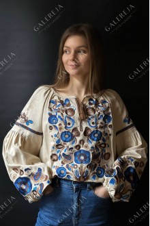 Women's embroidered shirt "Colored Roosters"