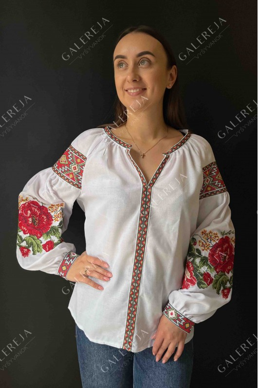 Women's embroidered blouse "Poppies"