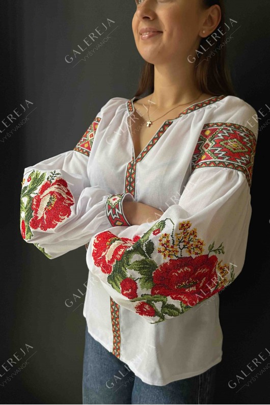 Women's embroidered blouse "Poppies"