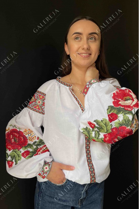 Women's embroidered blouse "Poppies"