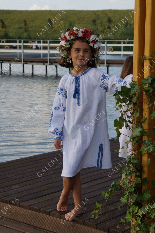 Embroidered dress for the girl "GC4231"