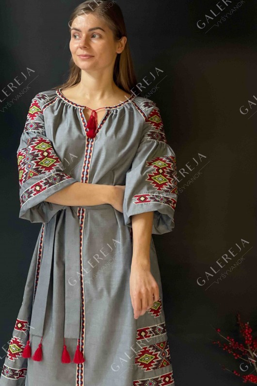 The embroidered dress «ГВ6421»