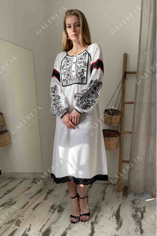 Women's embroidered dress "Flowers"