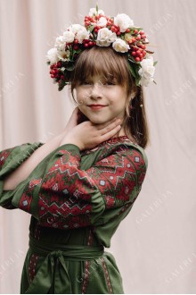 Embroidered dress for a girl "ГВ2421"