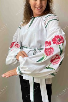 Жіноча блузка «Тюльпани»