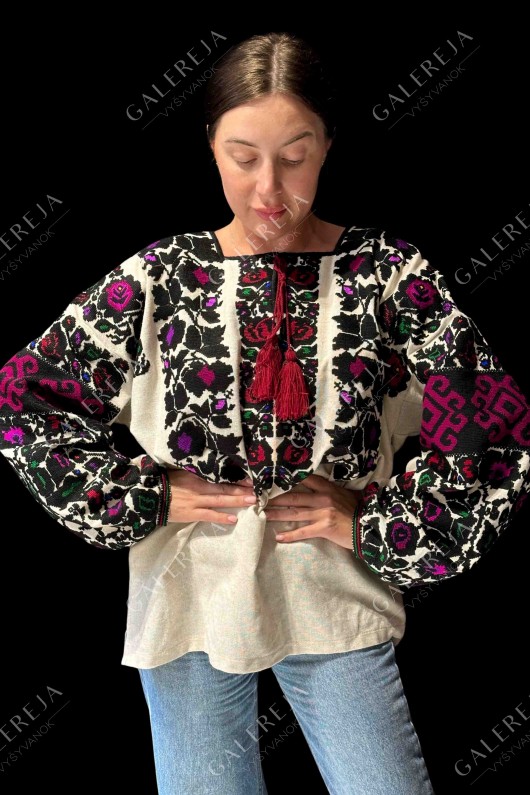 Borshchiv folk embroidery