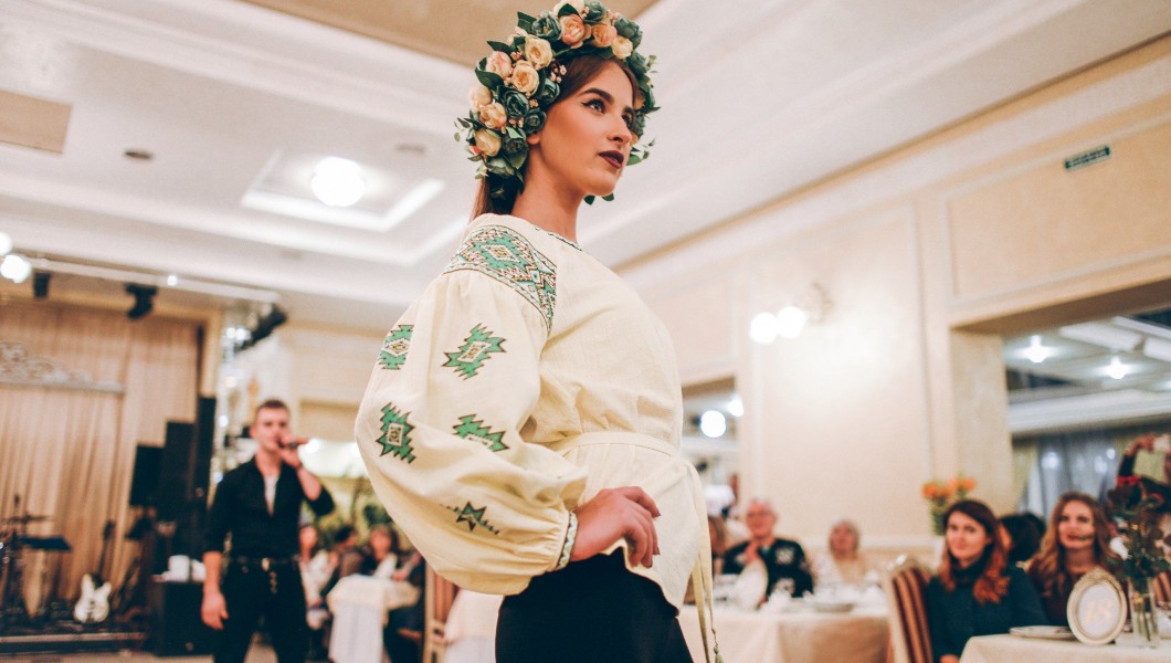 “Еmbroidery Gallery” presented national Ukrainian clothing at the presentation of magazine “City Life”