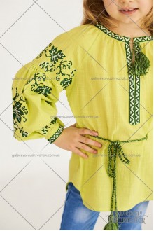 Girls' embroidered blouse "ГВ4231" 