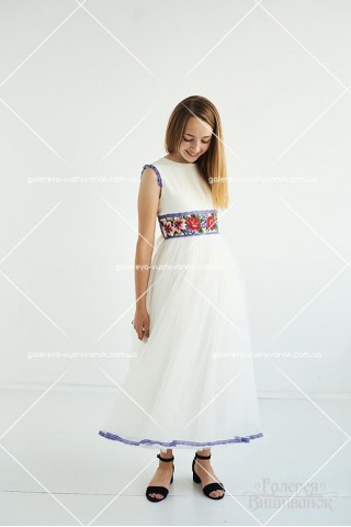 embroidered dress for the girl