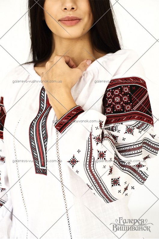 Жіноча вишита блузка «ГВ2601»