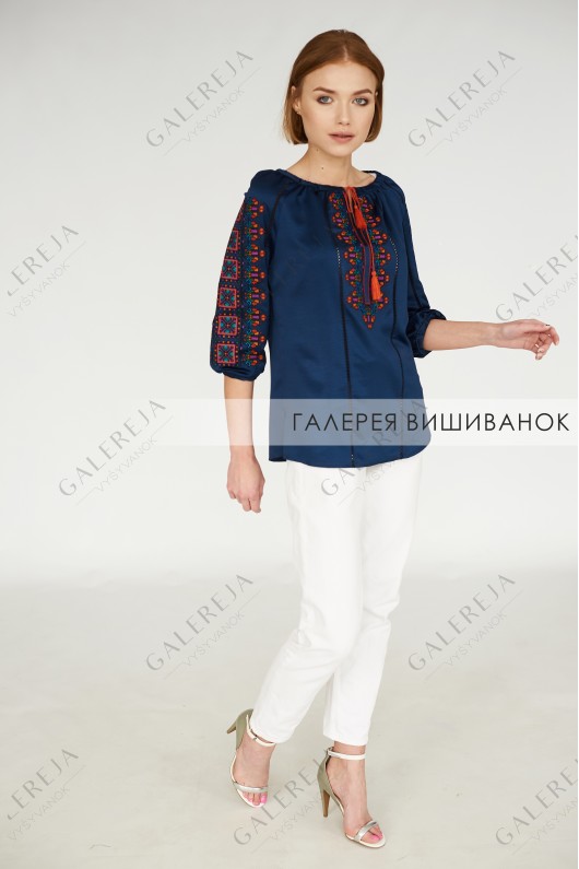 Жіноча вишита блузка «ГВ2371»