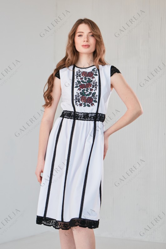 Жіноча вишита сукня «Борщівська»
