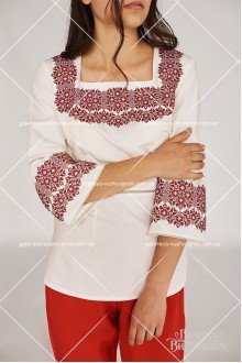 Жіноча вишита блузка «ГВ2192»