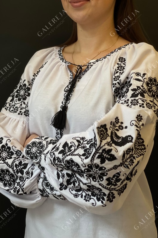 Жіноча вишита блузка «Жар-птиця»  