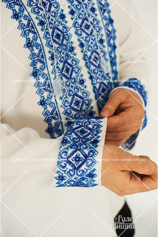 Ексклюзивні чоловіча сорочка «Бісер-рубка» та сукня «Голубі лілії»