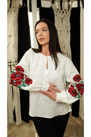 Women's Embroidered Shirt "Makovei"