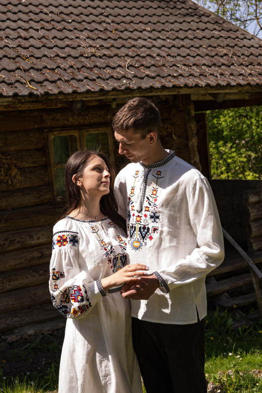 Couple Embroidered Shirts "Family Tree"