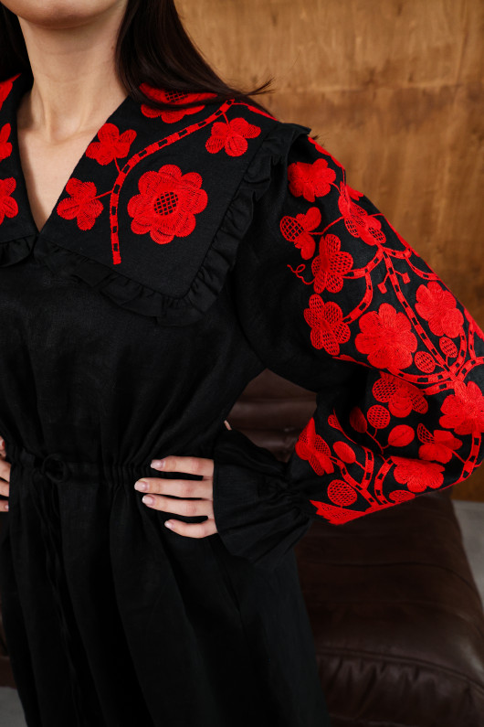 Women’s embroidered Dress “Tree of the Family Lineage”