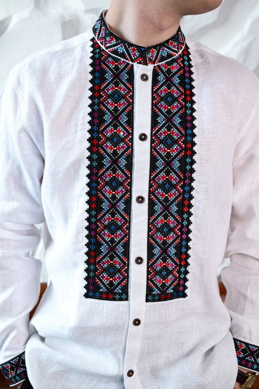 Men’s embroidered shirt “Podilian”