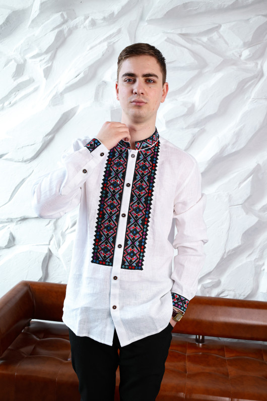 Men’s embroidered shirt “Podilian”