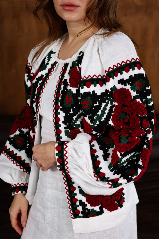 Women’s embroidered dress “Borshchivka”