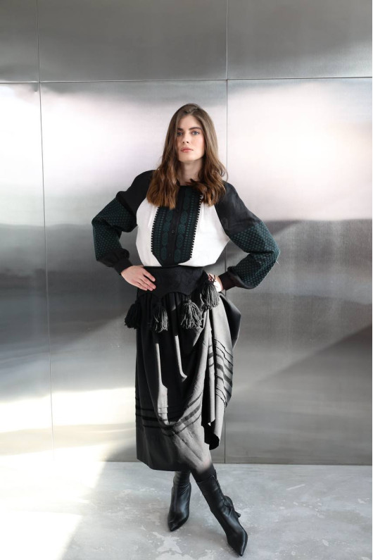 Women’s Skirt “Velvet”