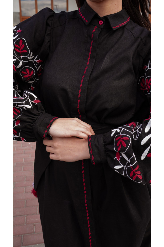 Women’s embroidered dress “Chernihivshchyna”