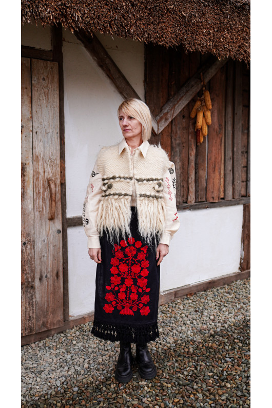 Gunya "The Strength of Tradition" 