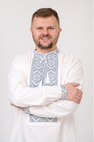 Men's embroidered shirt "Tadeya"