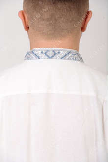 Men's embroidered shirt "Tadeya"