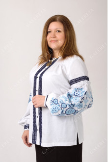 Women's embroidered shirt "Peacock"
