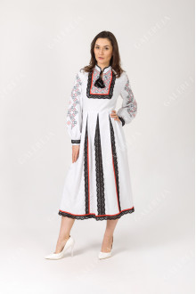 Women's embroidered dress "Alatyr"