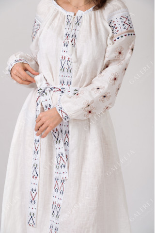 Women's embroidered dress "Symbol"