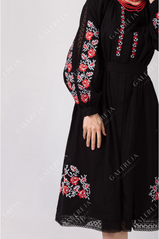 Women's embroidered dress "Rose"