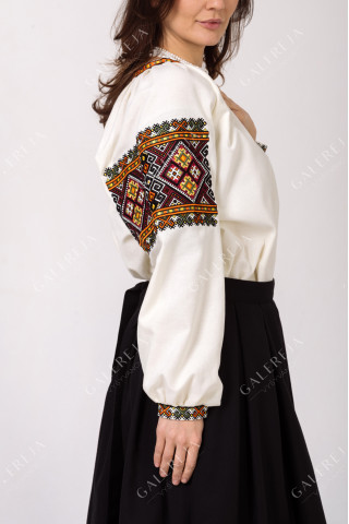 Women's embroidered shirt "Transcarpathian"