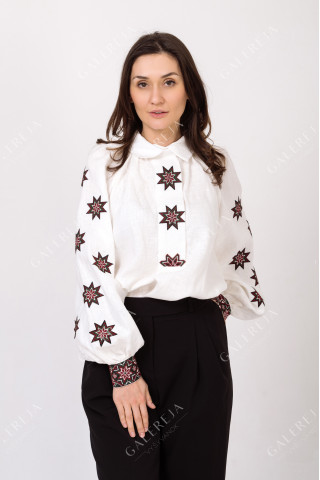 Women's embroidered shirt "Zori"