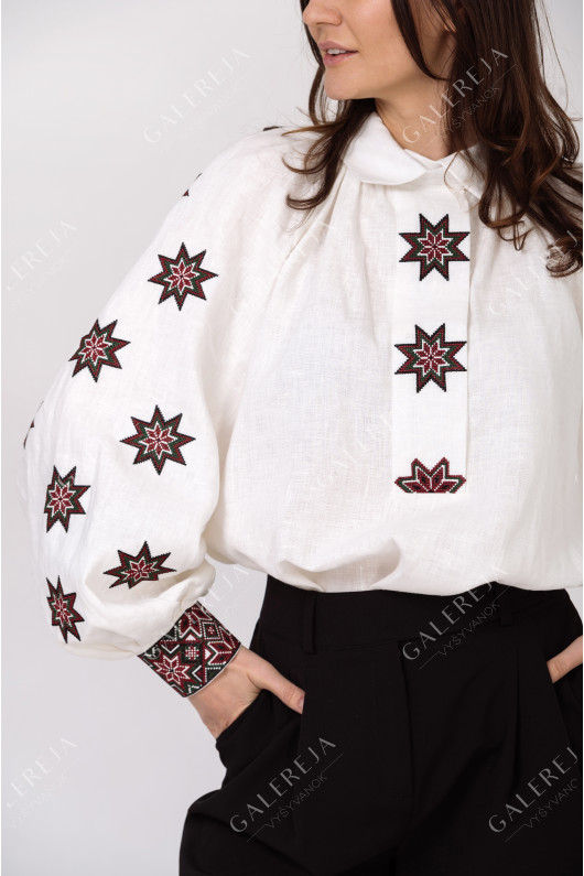 Women's embroidered shirt "Zori"