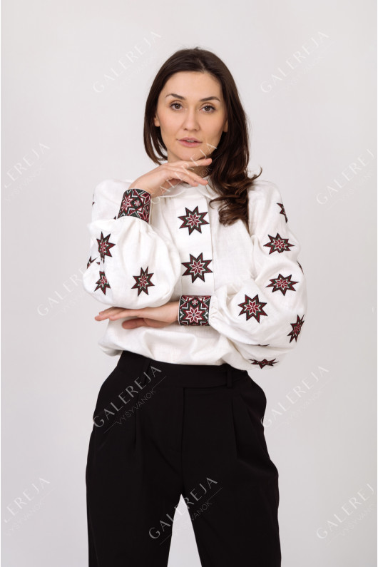 Women's embroidered shirt "Zori"