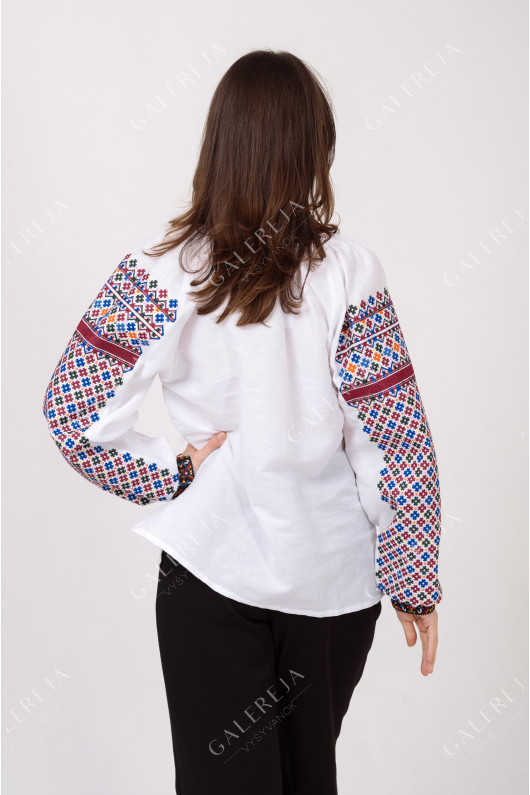Women's embroidered shirt "Coquette"