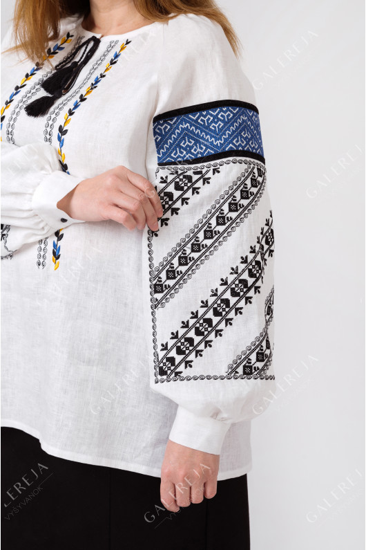 Women's embroidered shirt "Olga"